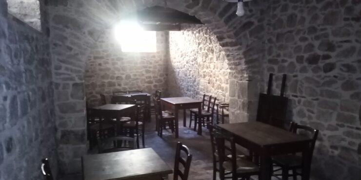 Veroli centro storico locale commerciale tipico