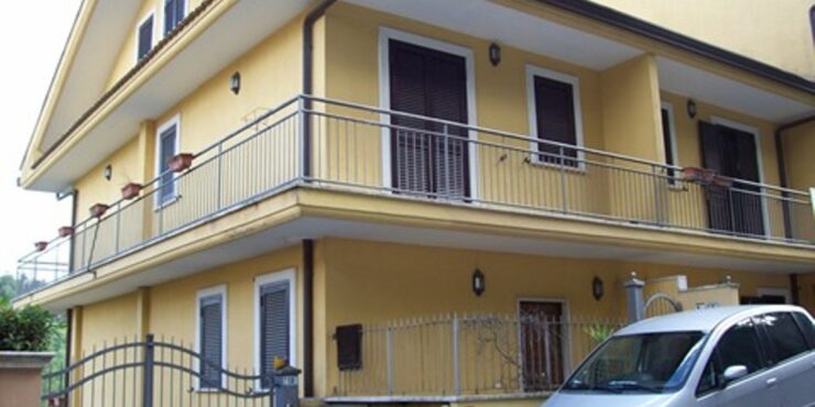 Parte di bifamiliare a Frosinone