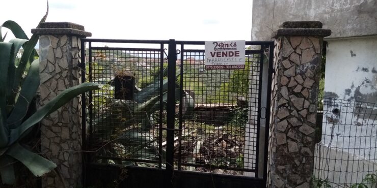 Boville Ernica ruderi con terreno